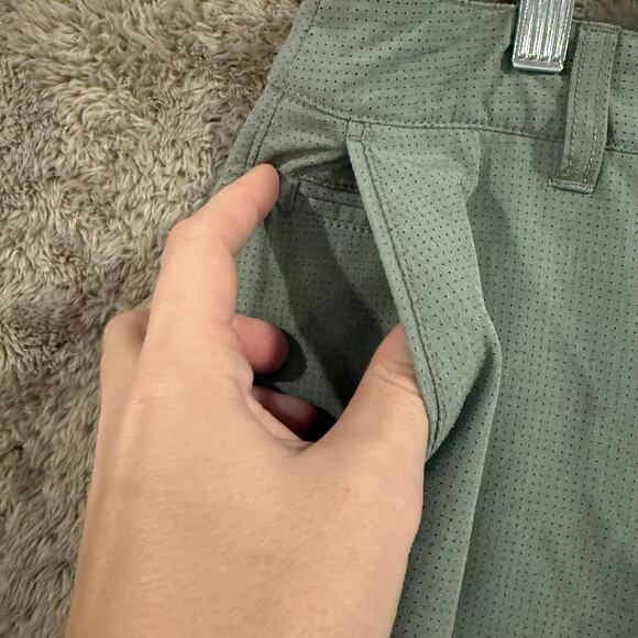 LinkSoul Boardwalker AC Short Breathable Golf Shorts Stretch 30 Perforated - Picture 9 of 12